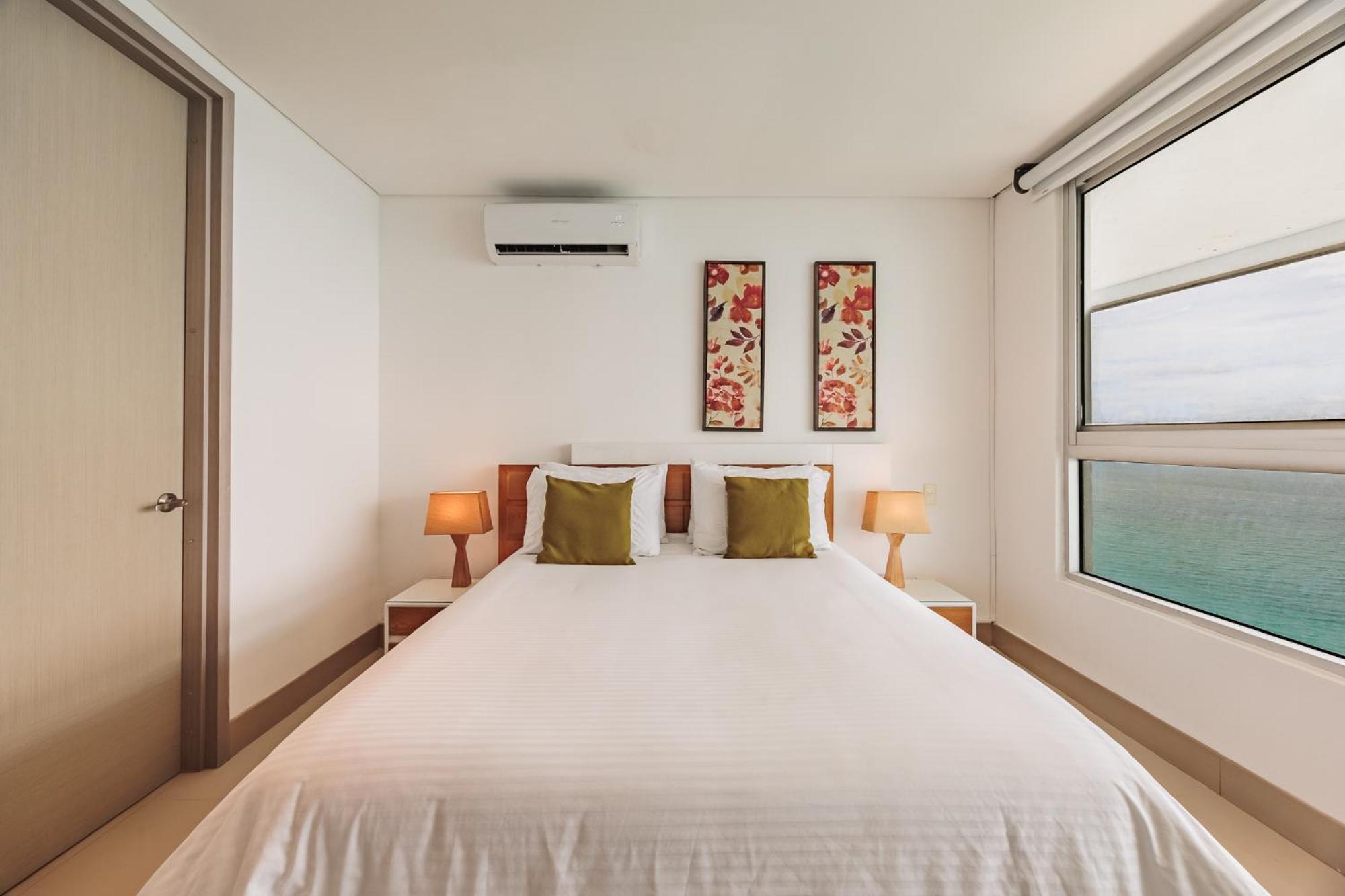 Precioso Apto De 1 Con Vista Extraordinaria En Bocagrande * Cartagena